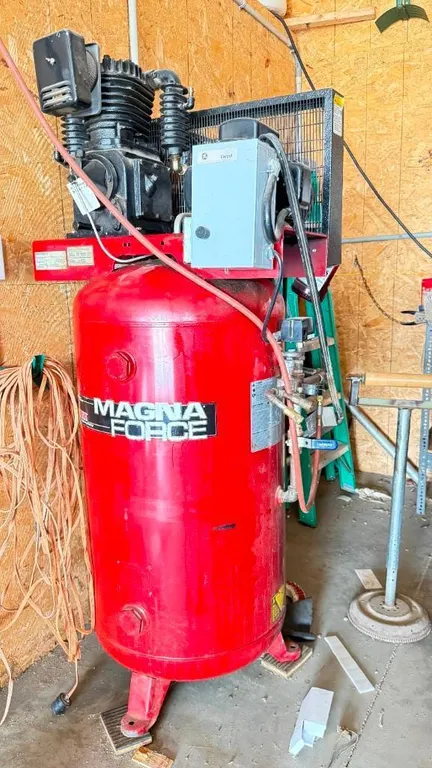 MagnaForce S51 Air Compressor