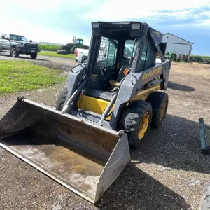 New Holland LS170 Skid Loader