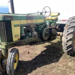 John Deere 620 Tractor