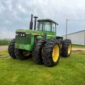 John Deere 8650 Tractor