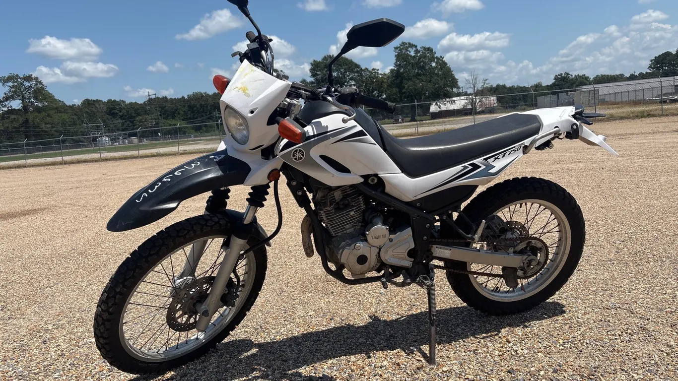 2008 YAMAHA MOTORCYCLE