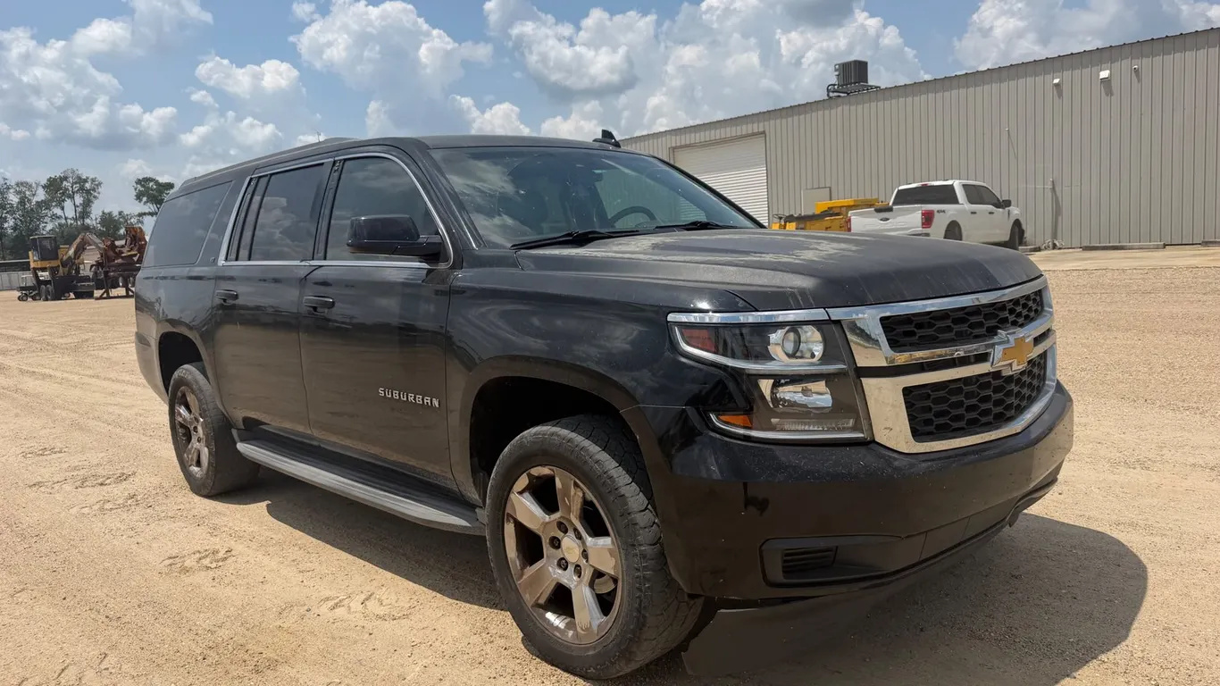 2015 CHEVY SUBURBAN