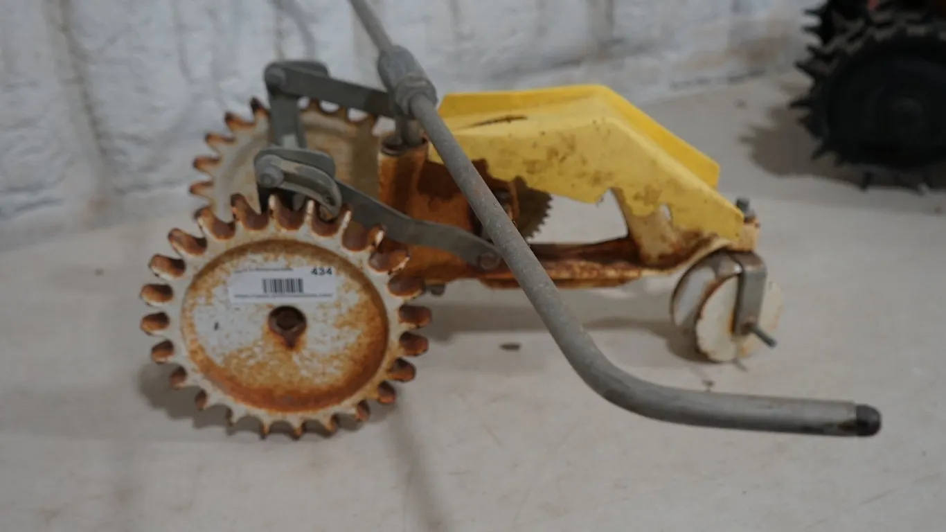 Vintage Metal Lawn Tractor Sprinkler