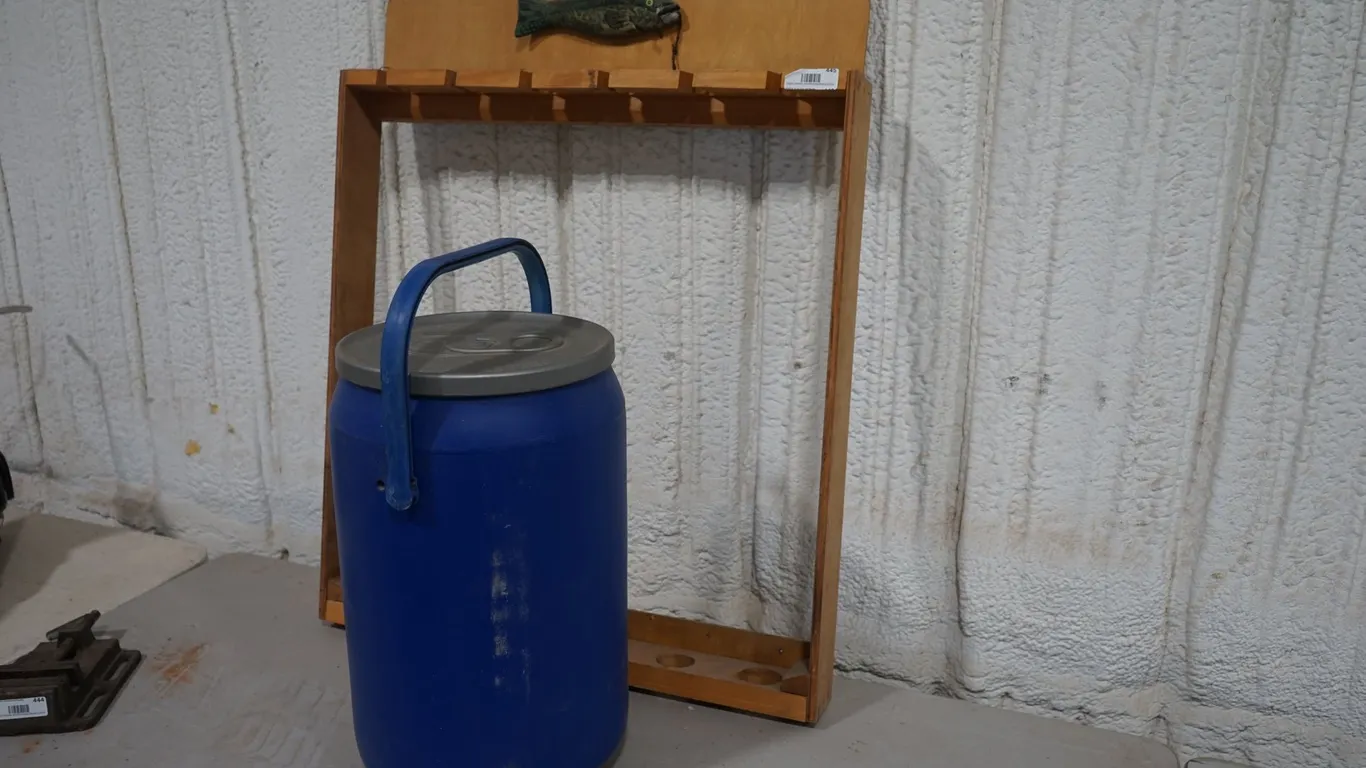 Handmade 6 Pole Fishing Pole Holder