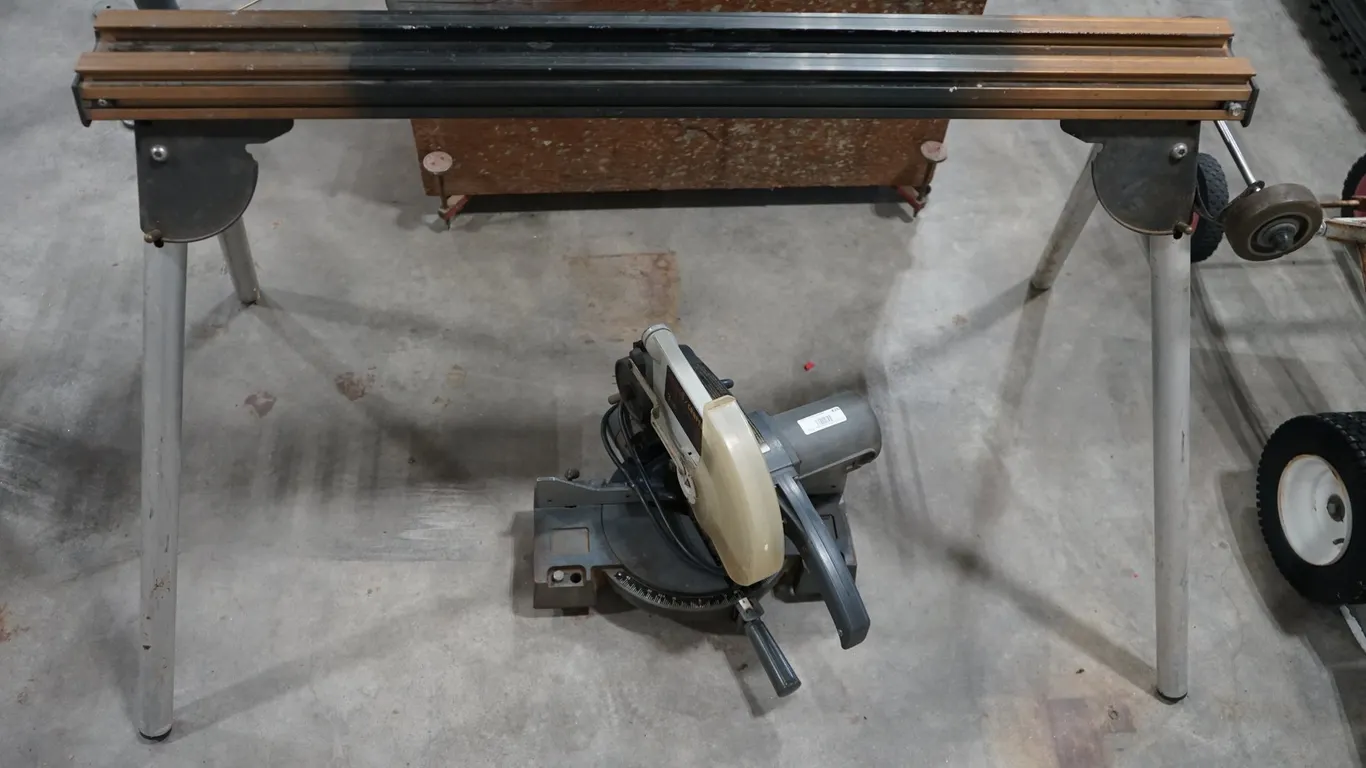 Sears Craftsman 10" Compound Miter Saw