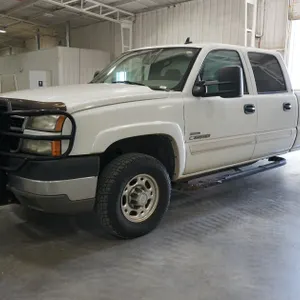 2004 Chevrolet Silverado 2500HD Crew Cab