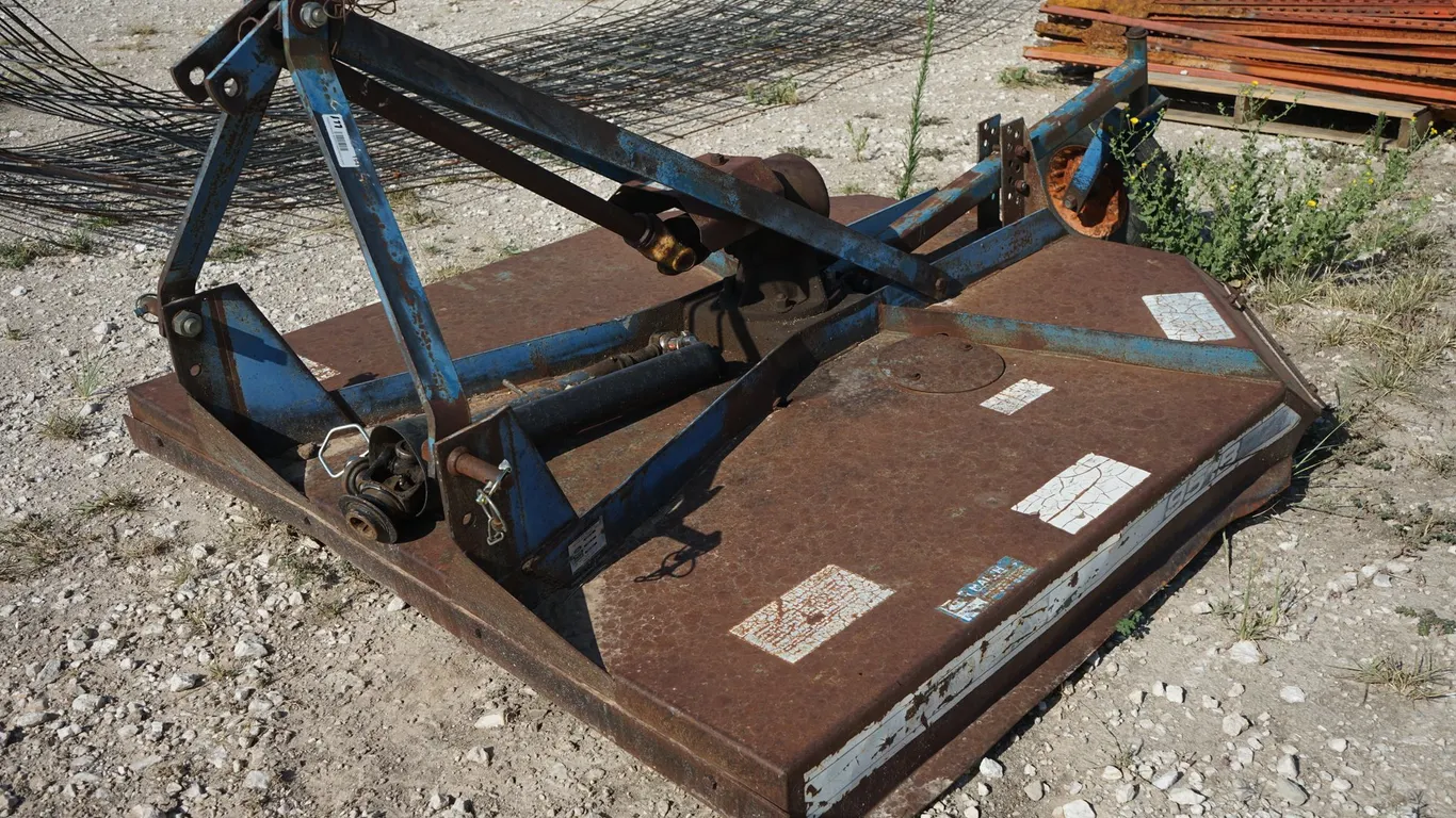 5' Ford 951B 3pt Brush Beater