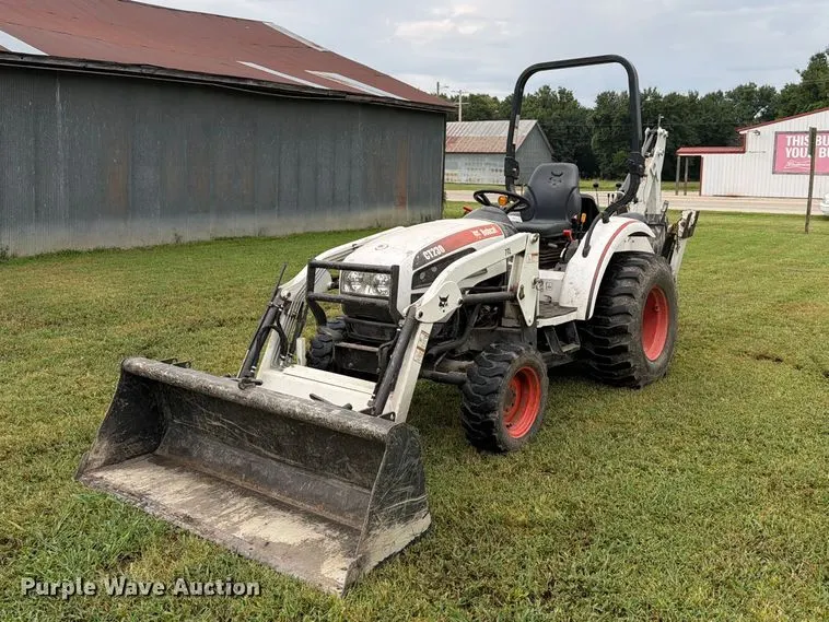 2009 Bobcat CT230 MFWD tractor