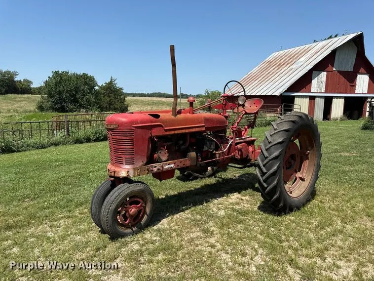 1945 Farmall H tractor