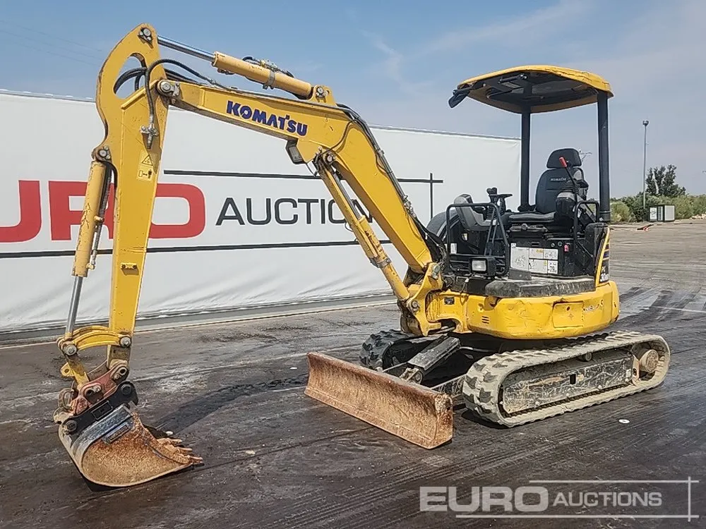 2021 Komatsu PC30MR-5