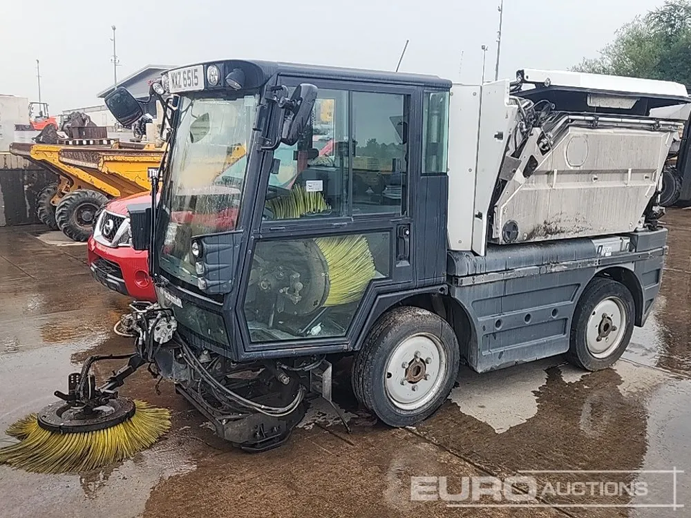 Schmidt 4x2 Road Sweeper
