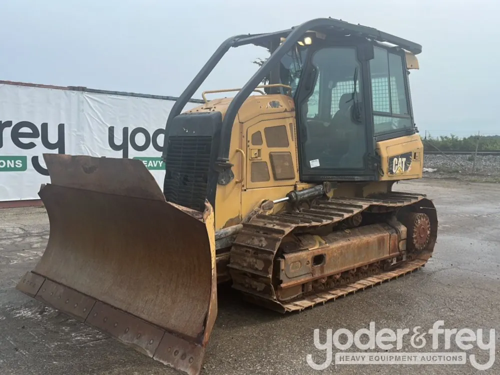 2017 CAT D5K2 XL