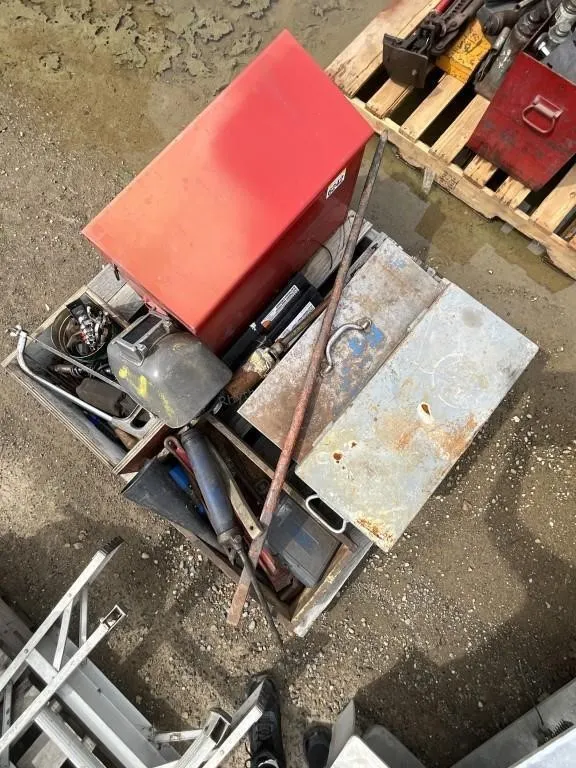 Tool Boxes With Tools & More