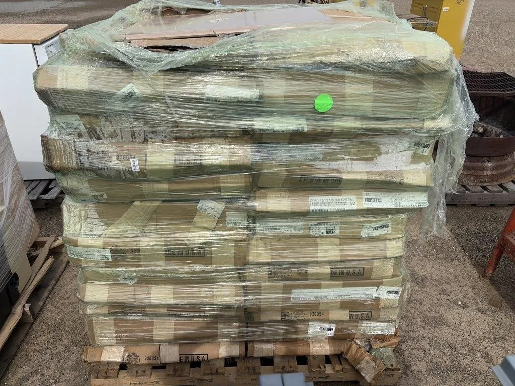 Pallet With Table Tops