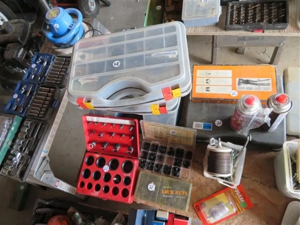 Pop Riveter * 3 Organizng Boxes * O-Ring Set
