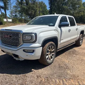 2017 GMC SIERRA CREW CAB 4X4 PICKUP VIN: 3GTU2PEC6HG264032