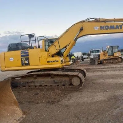 2018 KOMATSU PC210LC-11 HYDRAULIC EXCAVATOR SN: C80265