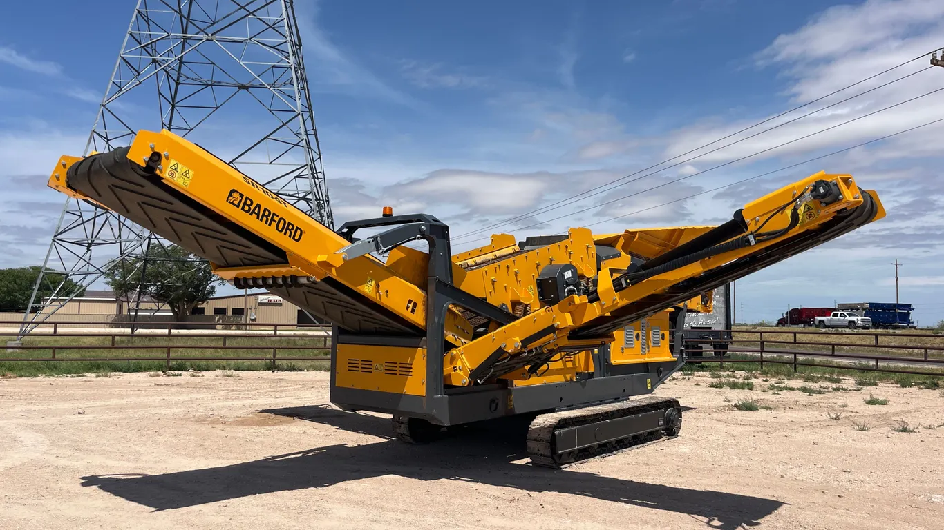 2025 BARFORD SR104T SCREENING PLANT SN: 10699
