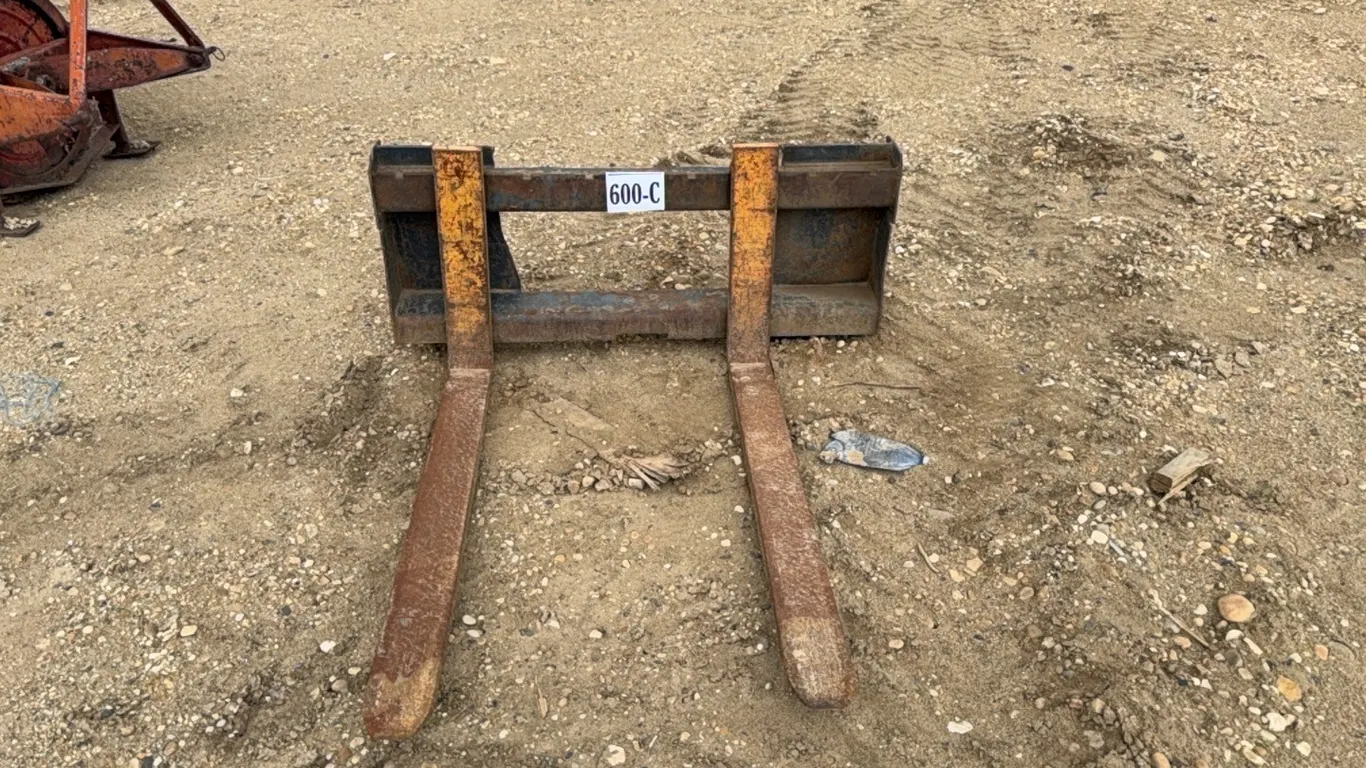 42" SKID STEER ATTACH FORKS