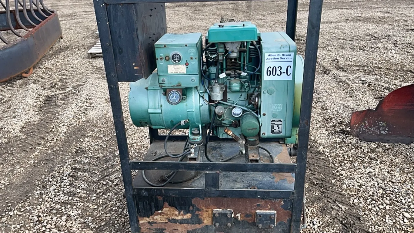 ONAN ELECTRIC PLANT 120/240V GENERATOR - s/n 0970248357