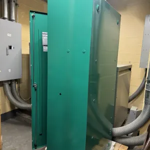 Cummins OTECD-1717944 Automatic Transfer Switch, Never Installed