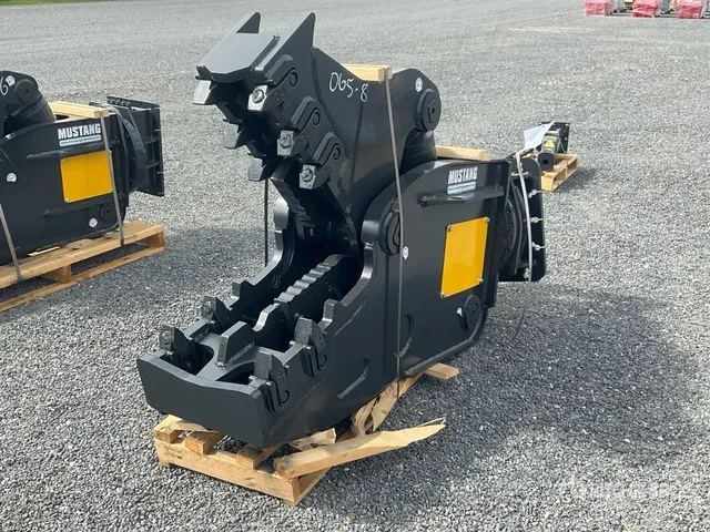2026 Mustang RH20 Demolition Pulverizer (Unused)