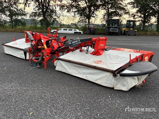 2017 Kuhn FC 8830 D Lift-Control Disc Mower