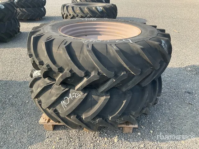 Quantity of (2) Mitas 18,4 -38 F Wheels