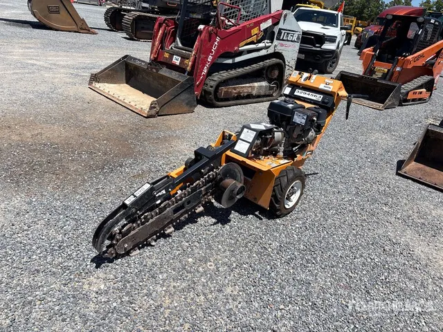 Barreto E924HM-4MS Walk Behind Trencher