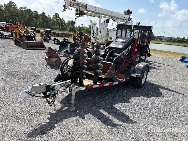 2022 Toro TX427 Mini Compact Track Loader