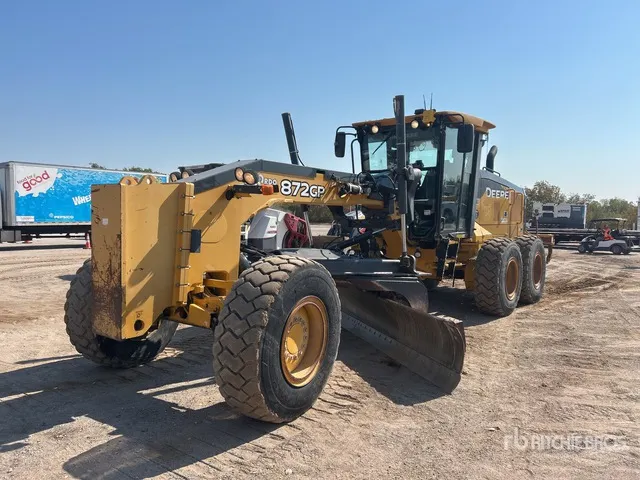 2016 John Deere 872GP AWD Motor Grader