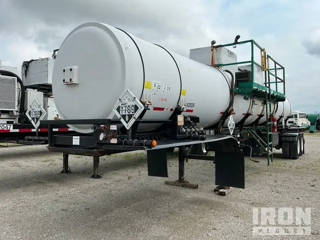 2011 Worley Welding WA-N-WWF-6040-253-FRP-SP 5350 gal T/A Spread Axle Acid Tanker Trailer