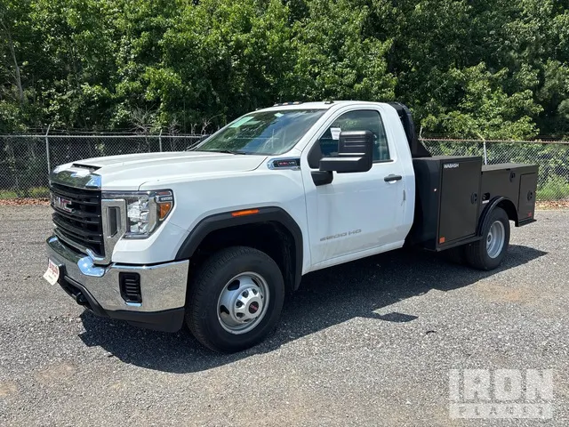 2023 GMC 3500HD 4x4 Utility Truck