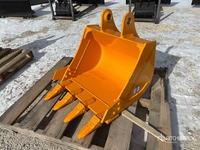 2026 GIYI GY-BK 24 in Digging Excavator Bucket - Fits Cat 305 (Unused)
