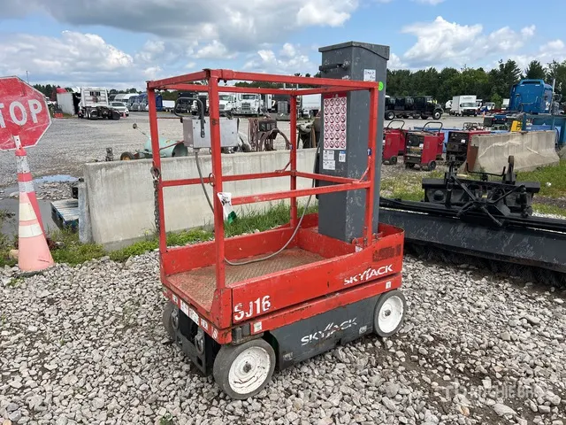 2019 Skyjack SJ16 Vertical Mast Lift