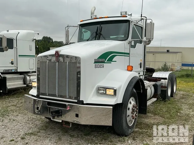 2012 Kenworth T800 6x4 T/A Day Cab Truck Tractor