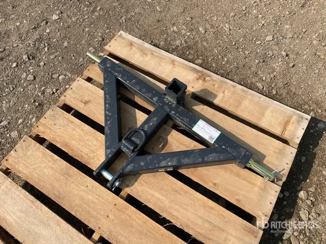 2026 TQH-26-02C 3-Point Hitch Receiver Adapter 3-Point Hitch (Unused)
