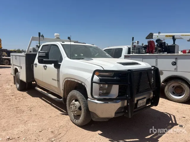 2020 Chevrolet Silverado 3500HD 4x2 Crew Cab Utility Truck