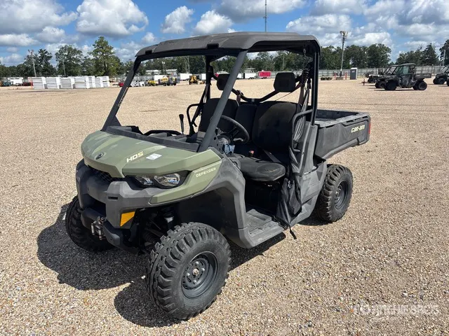 2018 Can-Am 6XKA 4x4 Utility Vehicle