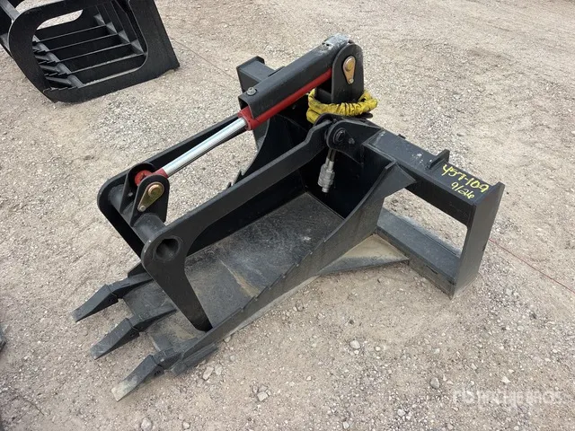 All-Star 16 in Grapple Skid Steer Stump Bucket (Unused)