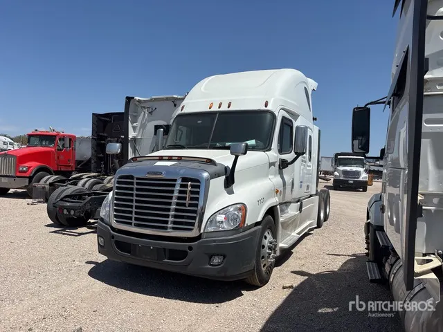 2015 Freightliner Cascadia 125 6x4 T/A Sleeper Truck Tractor (Inoperable)