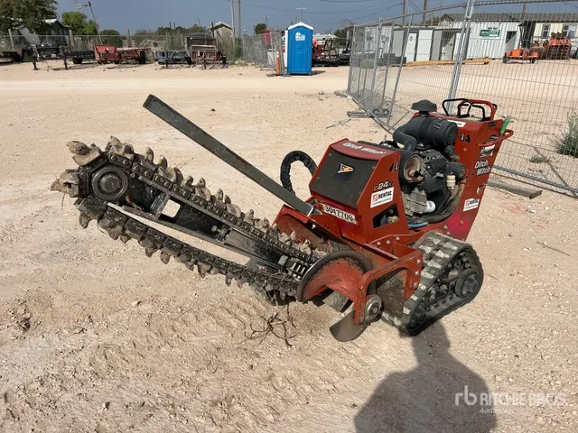 2021 Ditch Witch C24X Walk Behind Trencher w/2020 Ditch Witch S3C Trailer