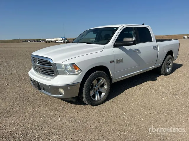 2018 Ram 1500 Big Horn 4x4 Crew Cab Pickup