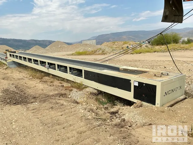 J&M 36 in x 60 ft Stackable Conveyor
