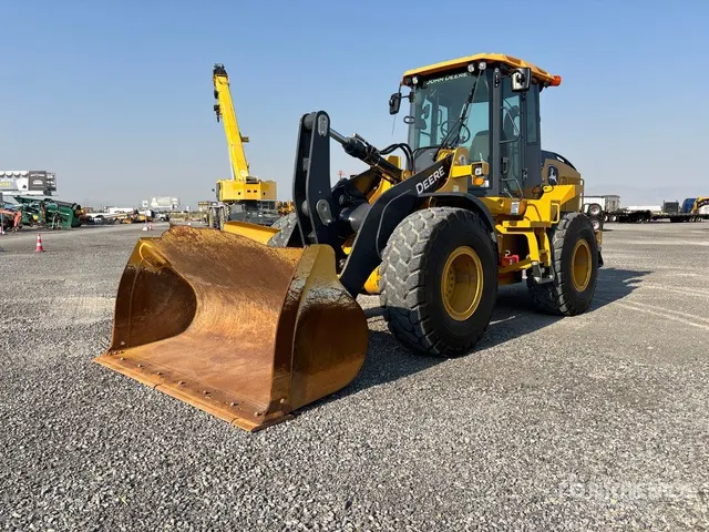 2022 John Deere 524 P-Tier Wheel Loader
