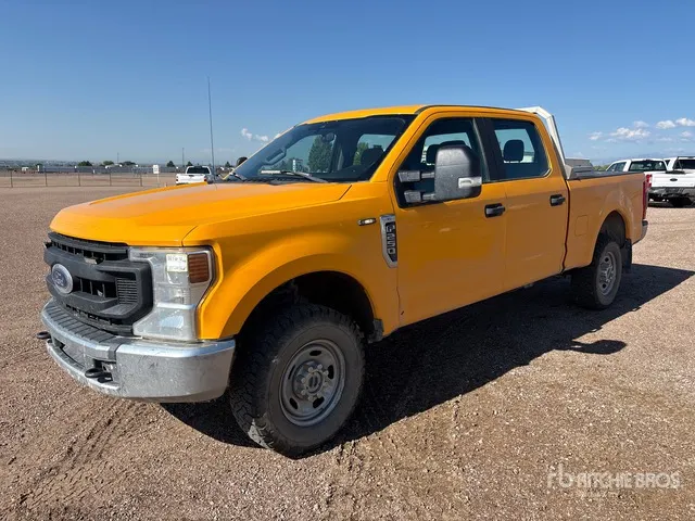 2020 Ford F-250 XL 4x4 Crew Cab Pickup