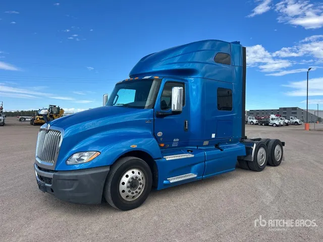 2021 International LT625 6x2 T/A Sleeper Truck Tractor