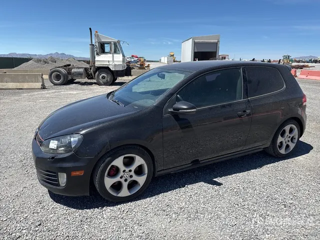 2012 Volkswagen GTI Automobile