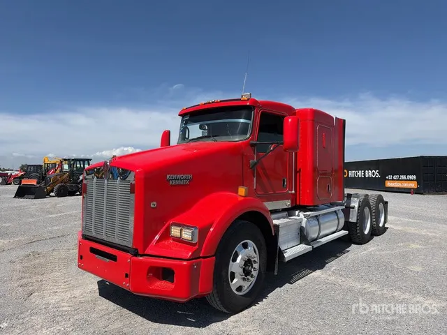 2017 Kenworth T800 6x4 Tractocamion / T/A Sleeper Truck Tractor
