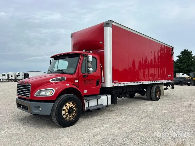 2018 Freightliner M2 106 4x2 Van Truck